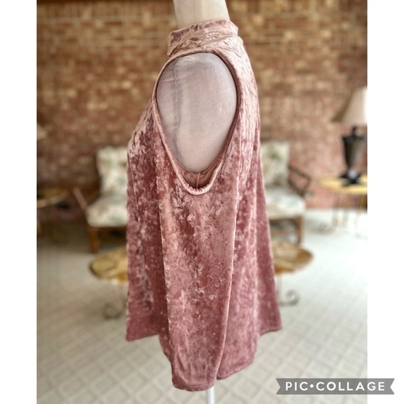 Lime n Chili Mauve Pink Velvet Cold Shoulder Cutout Top 6 - Picture 9 of 15